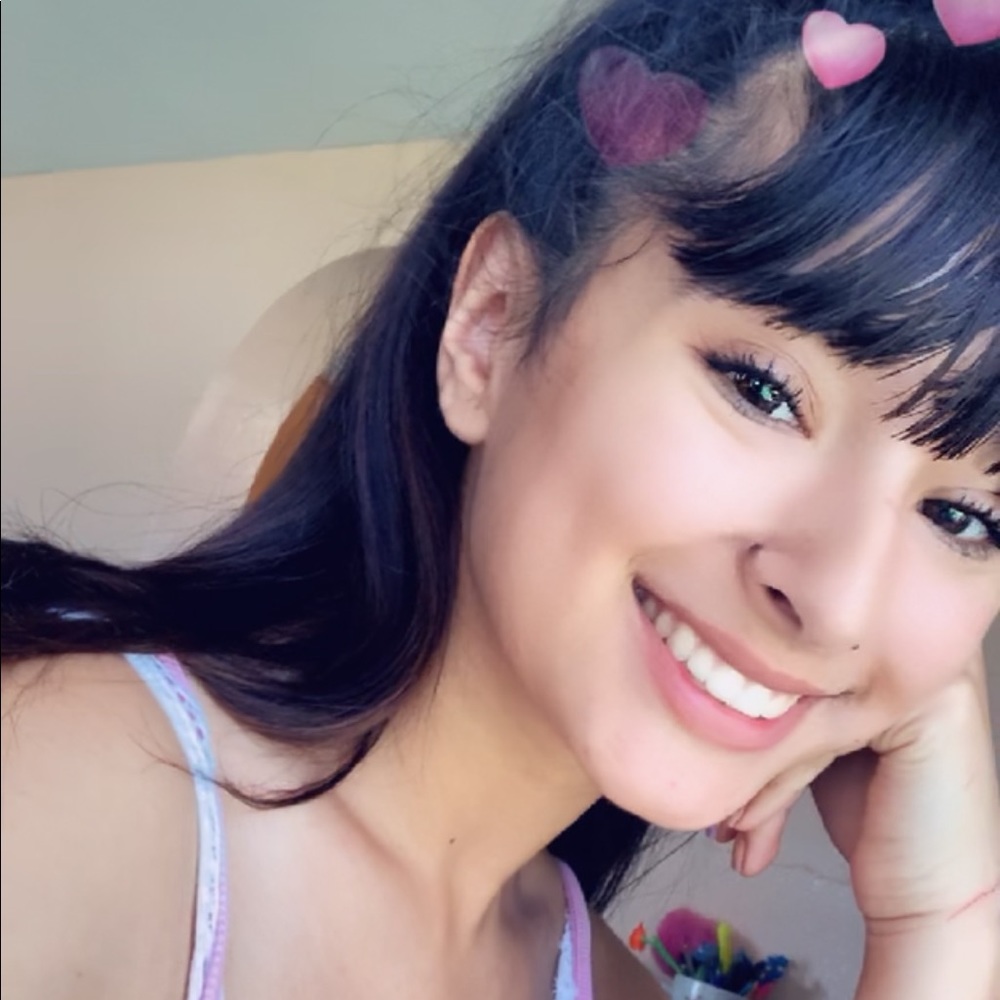 Meet your Posher, Karina